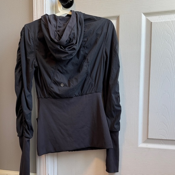 Lululemon Dance Studio Jacket Size 6 Reversible Blue/Grey Full Zip Hooded Track - Picture 3 of 7